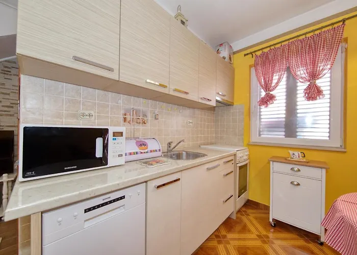 Lejlighed Simeone Zadar