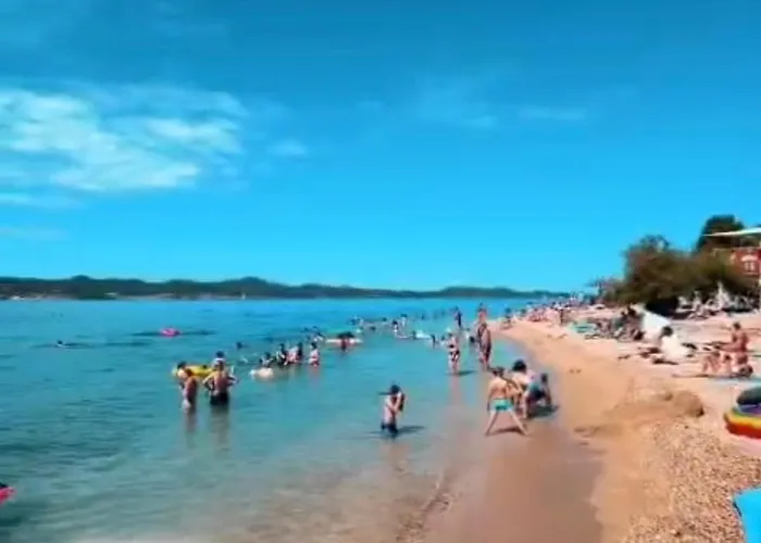 Simeone アパート